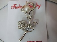 Chinese White Pearl Brooch