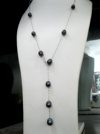 925 Silver And Pearl Necklace