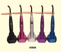 Wireless Dental LED Curing Light