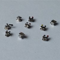 Orthodontic Dental Bracket With Roth/Edgewise/MBT 0.022/0.018 Inch