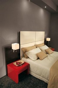 3 Star Economical Chain Hotel Bed With Side Table