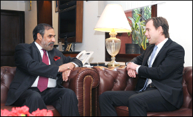 karl-johan-persson-with-anand-sharma.jpg