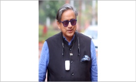 tharoor.jpg