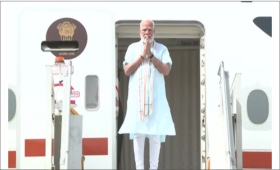 modi-arrives.jpg