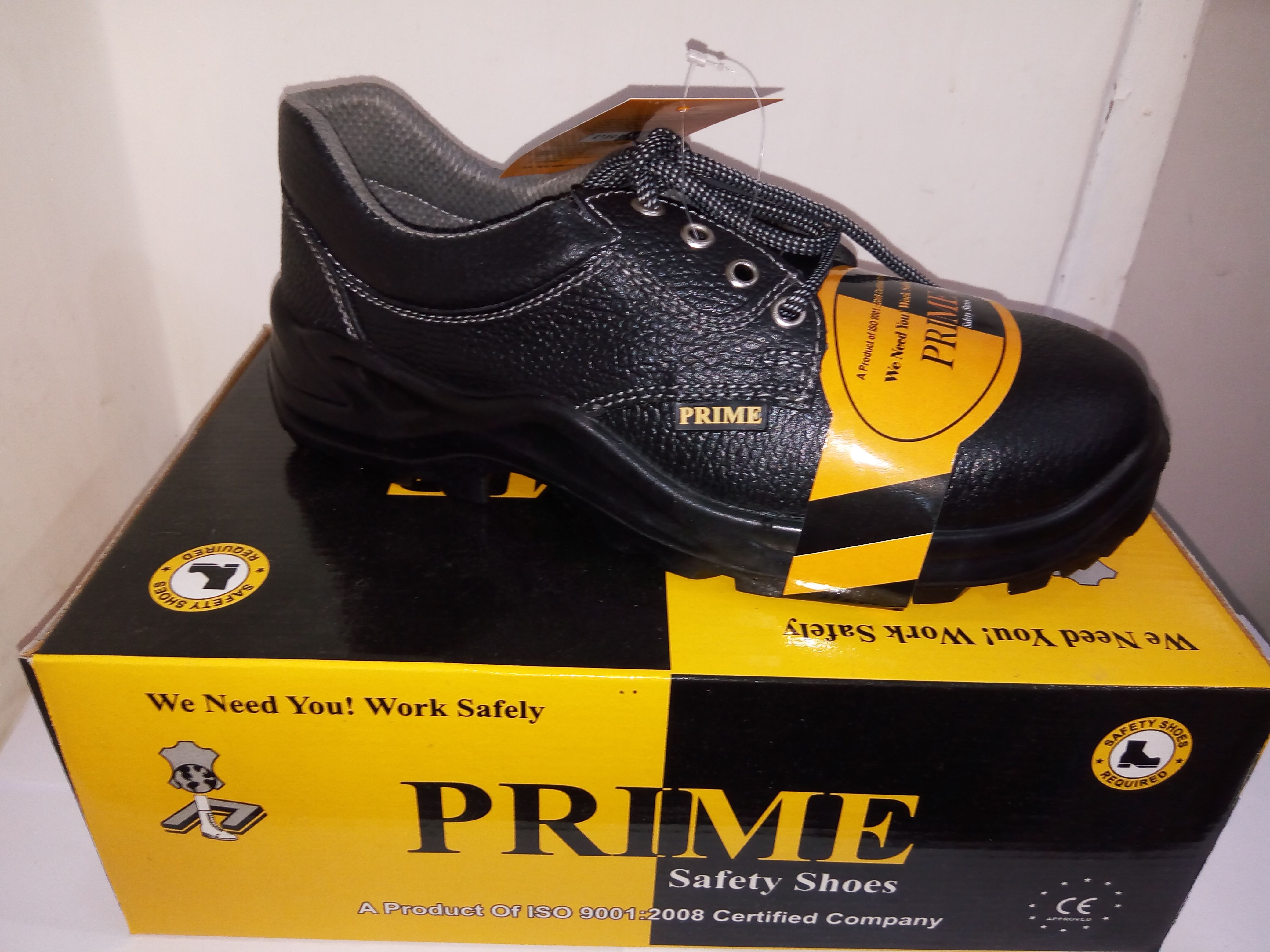 Prime safety hot sale shoes price