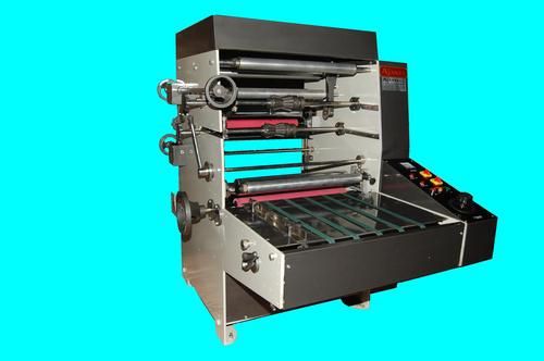 Semi Automatic Adjustable Plain Lamination Machine