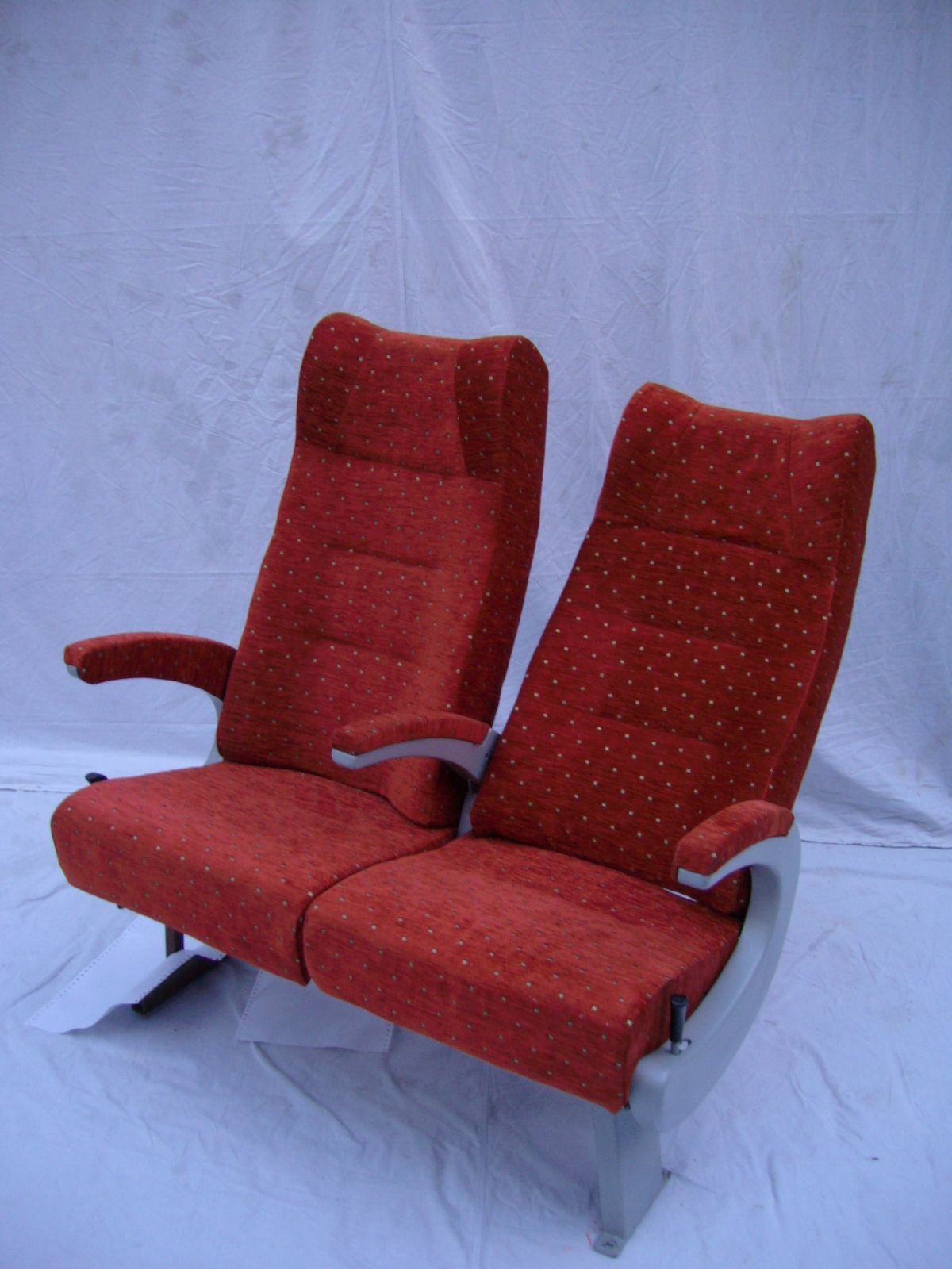 Available In Multicolor Luxury Bus Seats at Best Price in Kapurthala ...