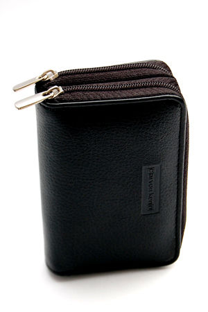 Ladies Pouch With Keycase