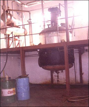 Oleoresin Extraction Unit