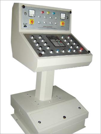 Operating Desk For Cut To Length