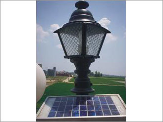 Solar Garden Light - Durable Weather-Resistant Design | Customizable Options for Various Locations