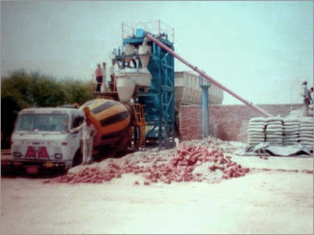 Compact Concrete Batching Mixing Plant