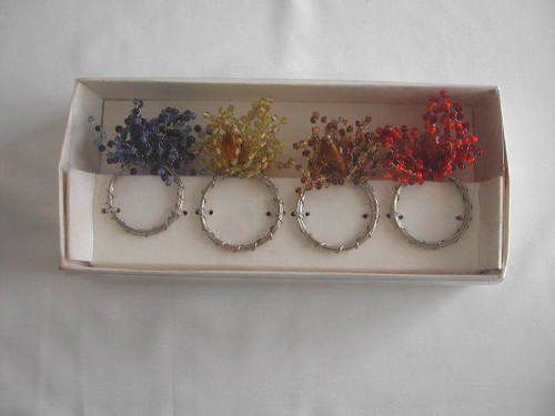 S/4 Napkin Rings Beaded