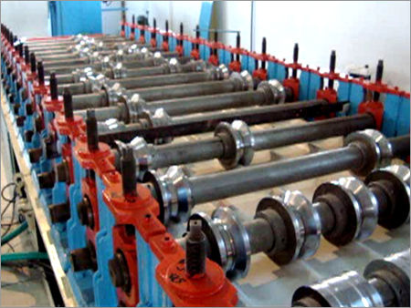 roof roll forming machine