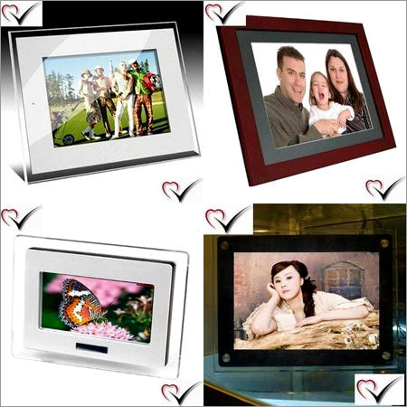 Digital Photo Frames