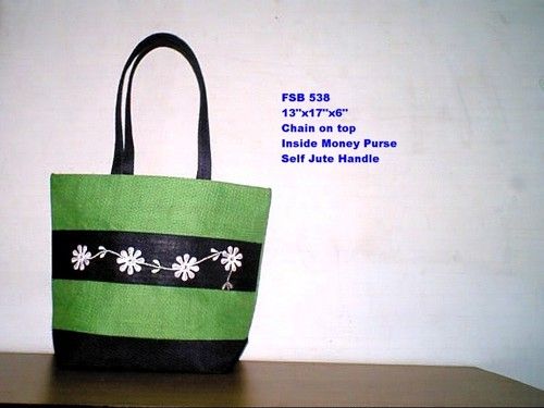 Shopping bags with chain