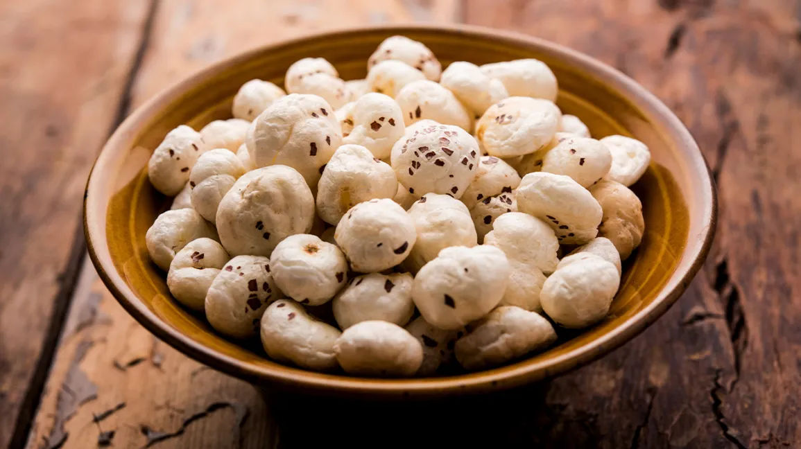 White Round Shape Lotus Seeds