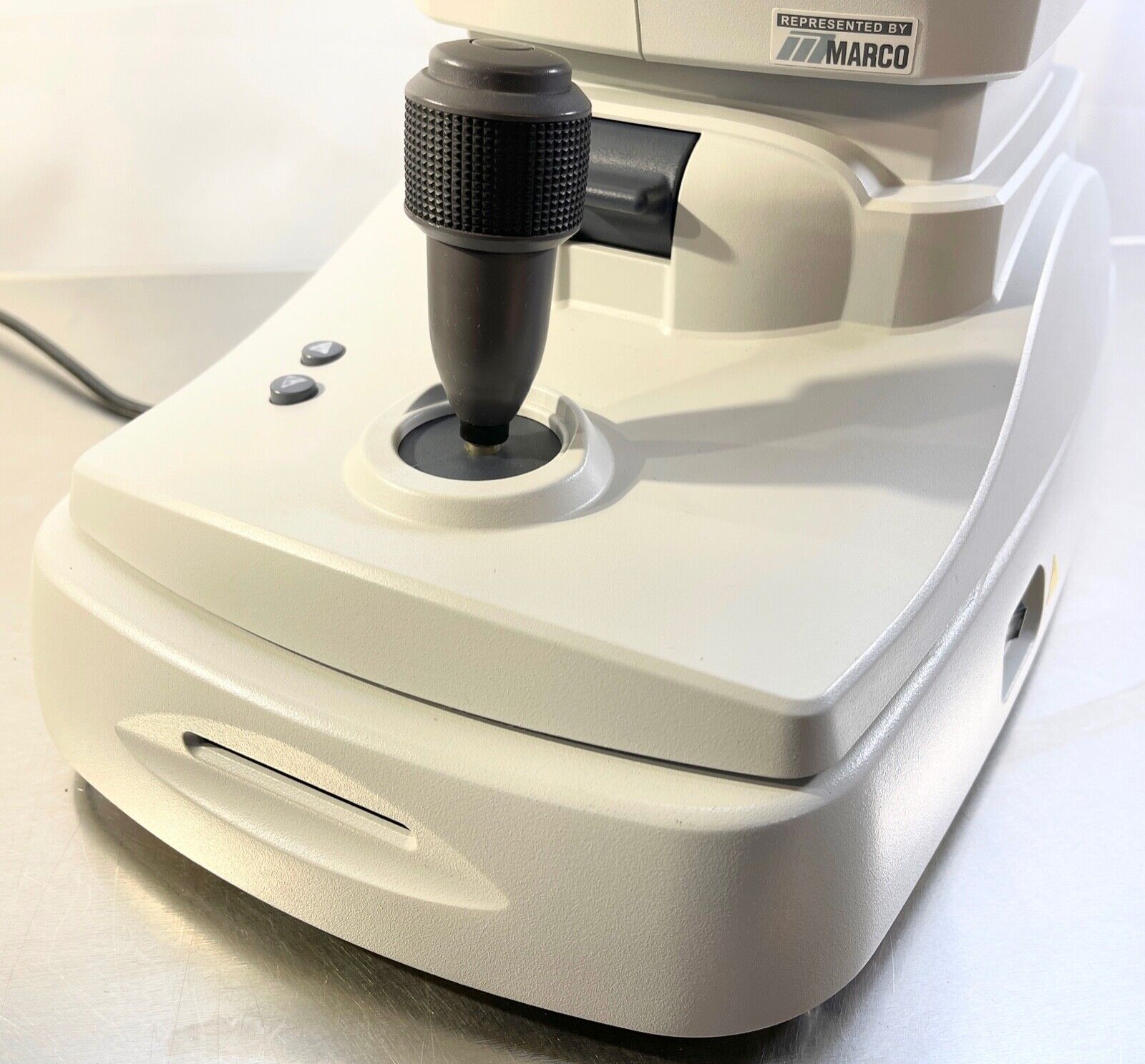 NIDEK Ark 530a Autorefractor Keratometer