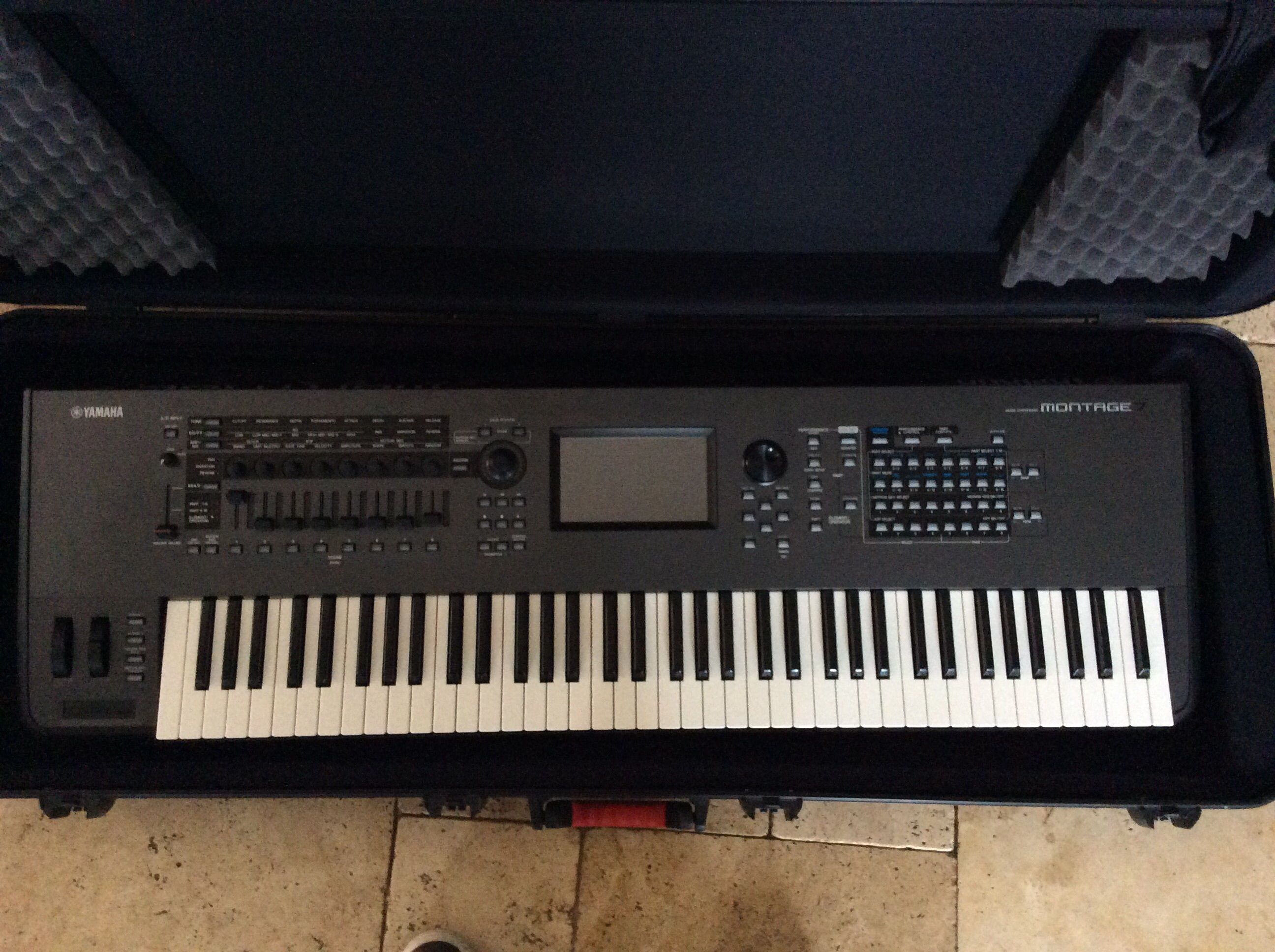 Yamaha Montage 8, Easy To Use Musical Keyboards