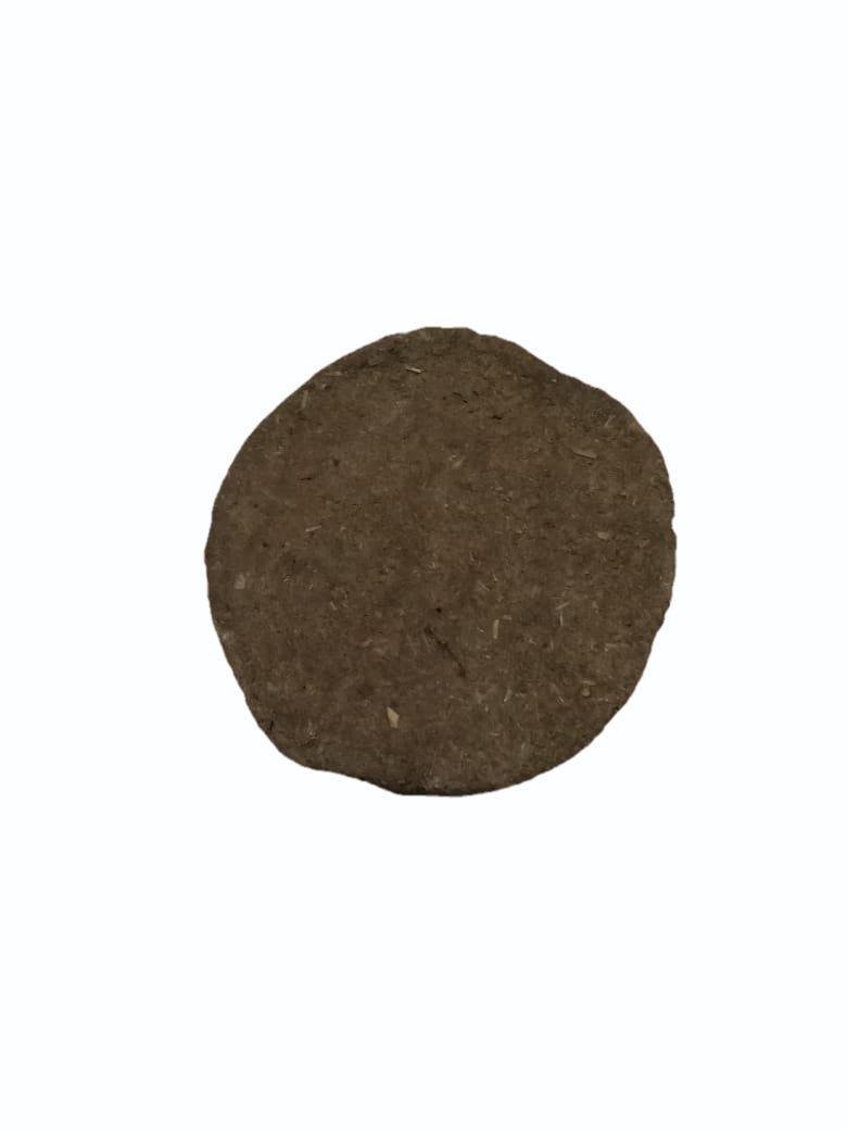 Deshi Cow Dung Cake - Round Shape, Brown Color | Handmade for Agricultural and Religious Applications, Dry Packaging Style