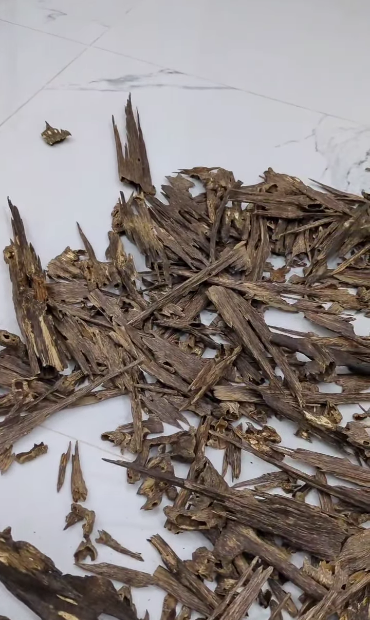 Agarwood Chips