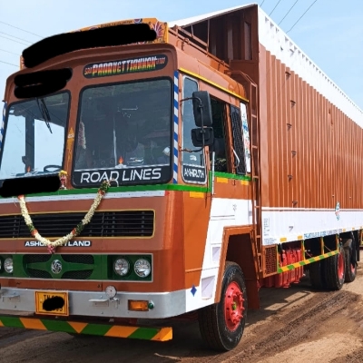 Container Truck