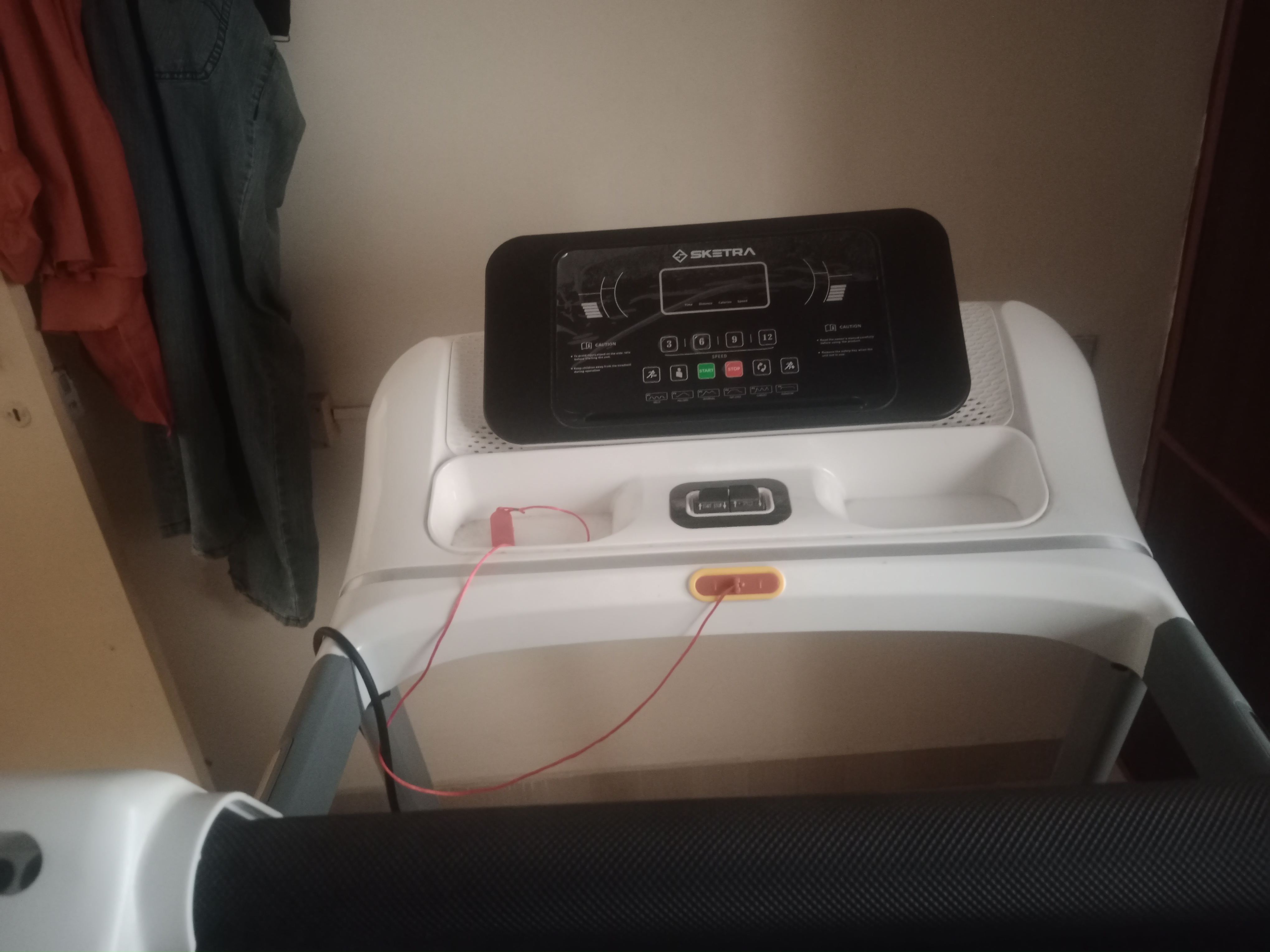 almost new treadmill working great condition