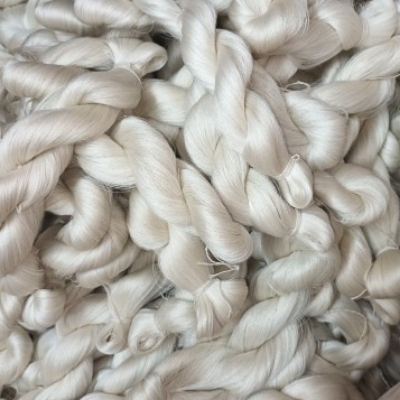 Raw Silk Yarn