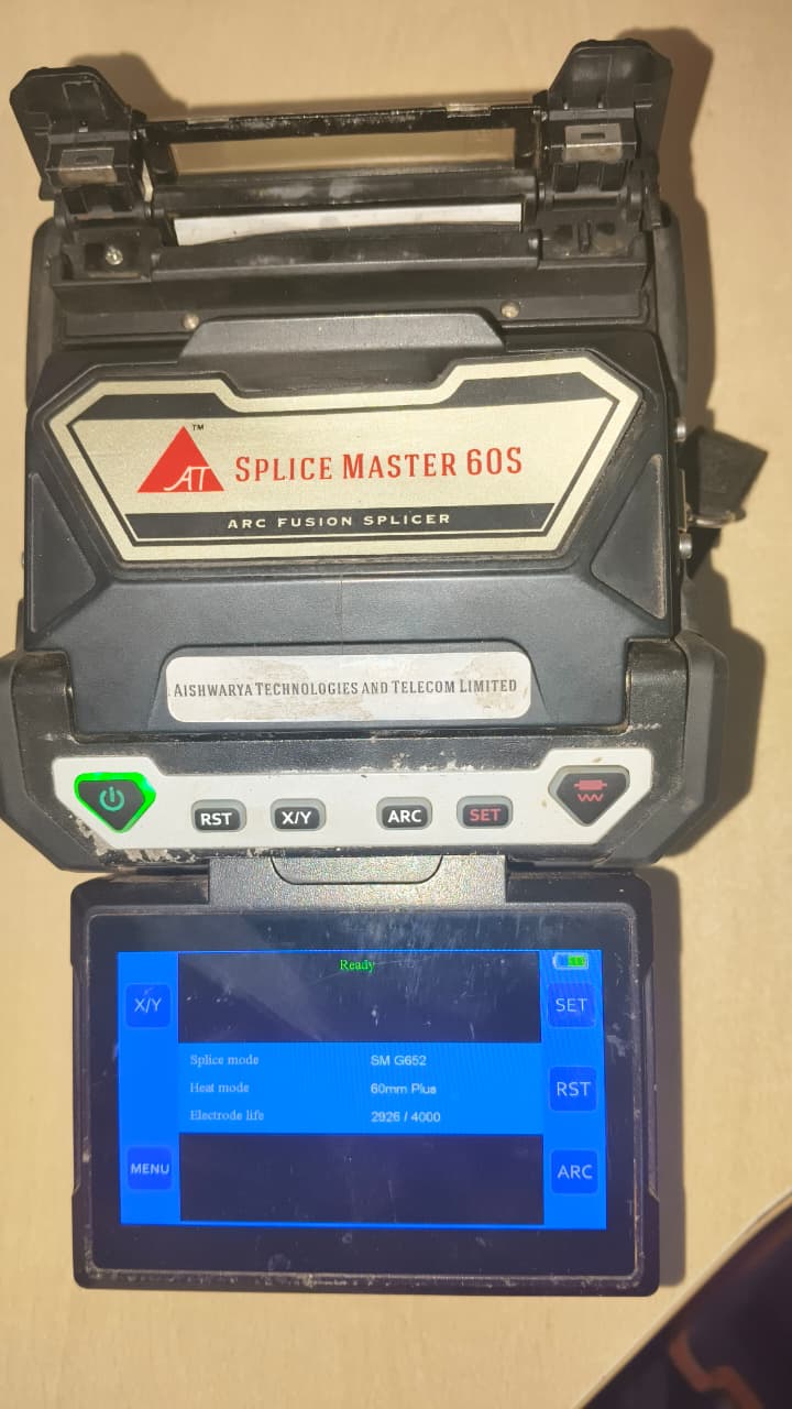 Iswarya Technologies Splice Master 60s Splicing Machines