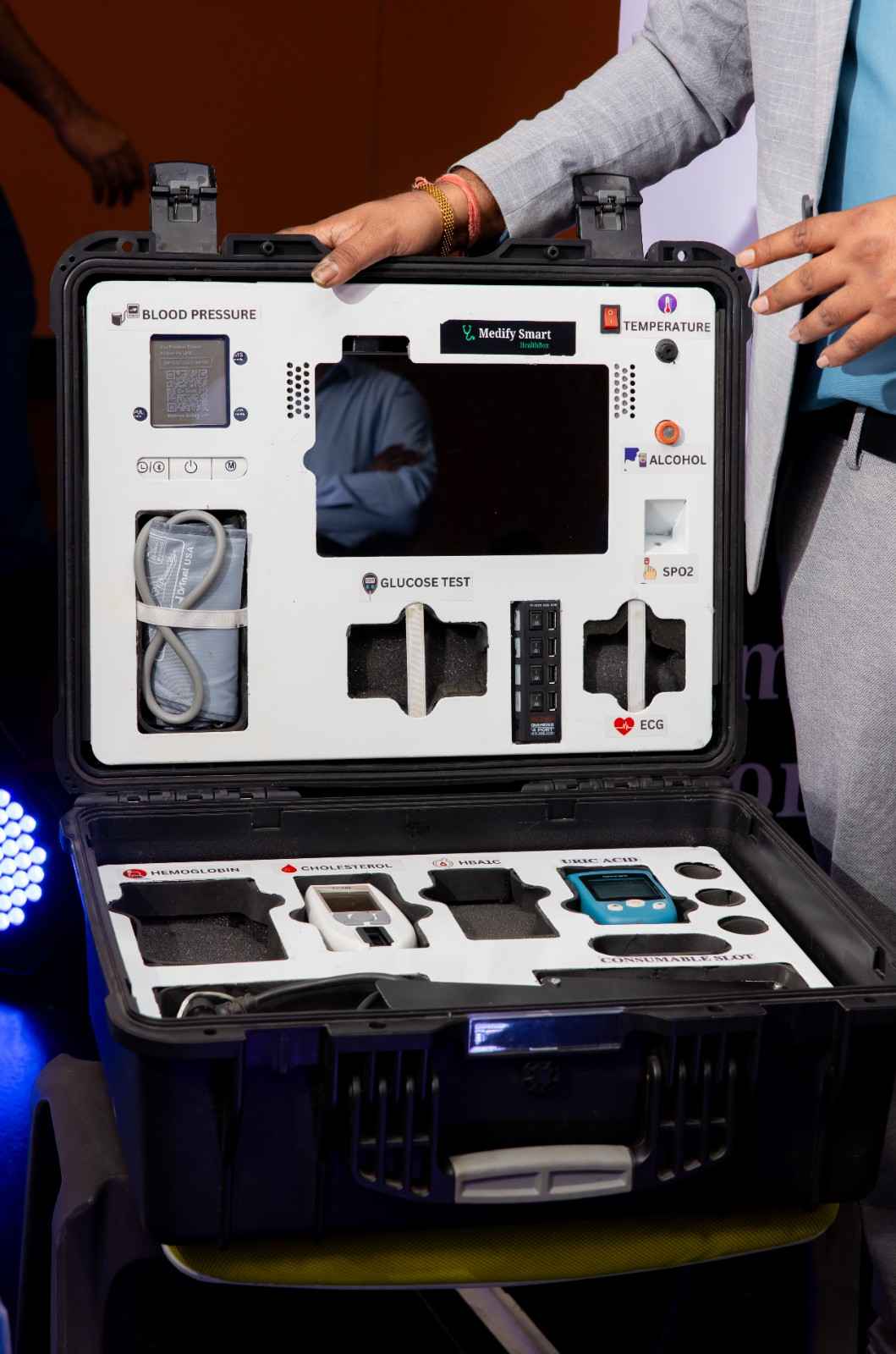 Medify Smart Health Kiosk