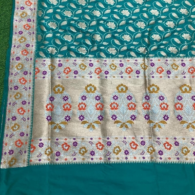 Fashionable Banarasi Mashroo Silk Saree - Color: Multicolor