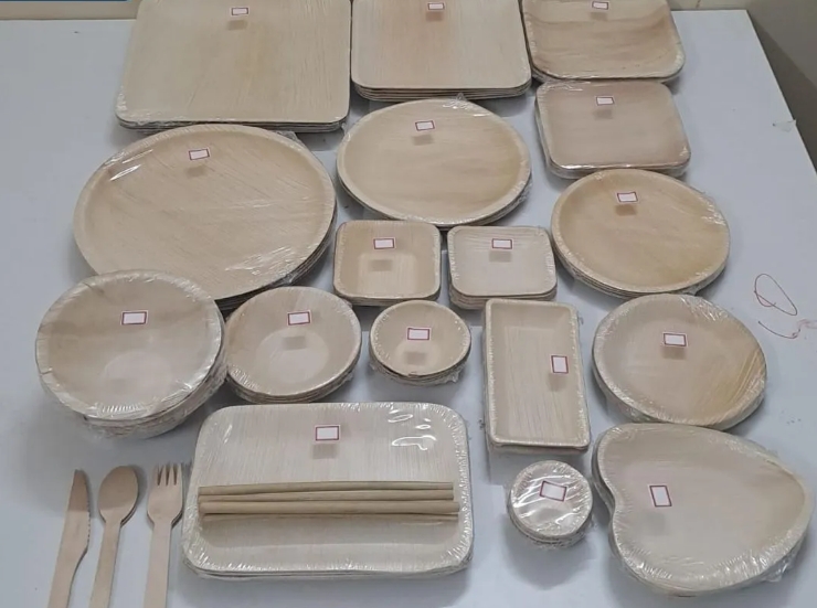 Areca leaf round plate size-10