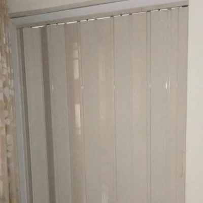 Pvc Plain White Folding Doors - Size: Standard And Custom