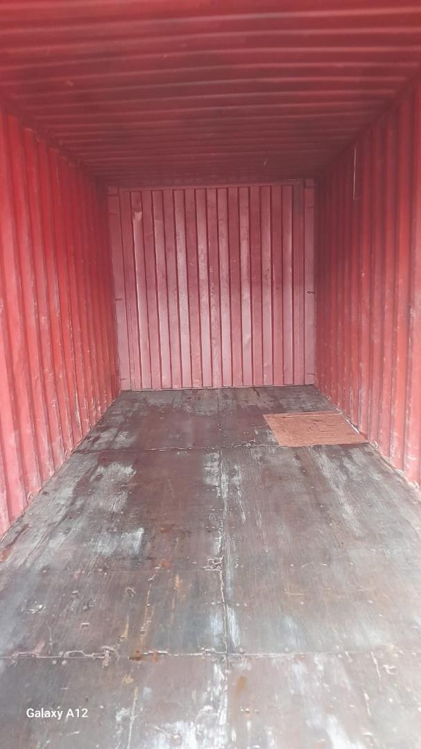 20 Ft Shipping Containers