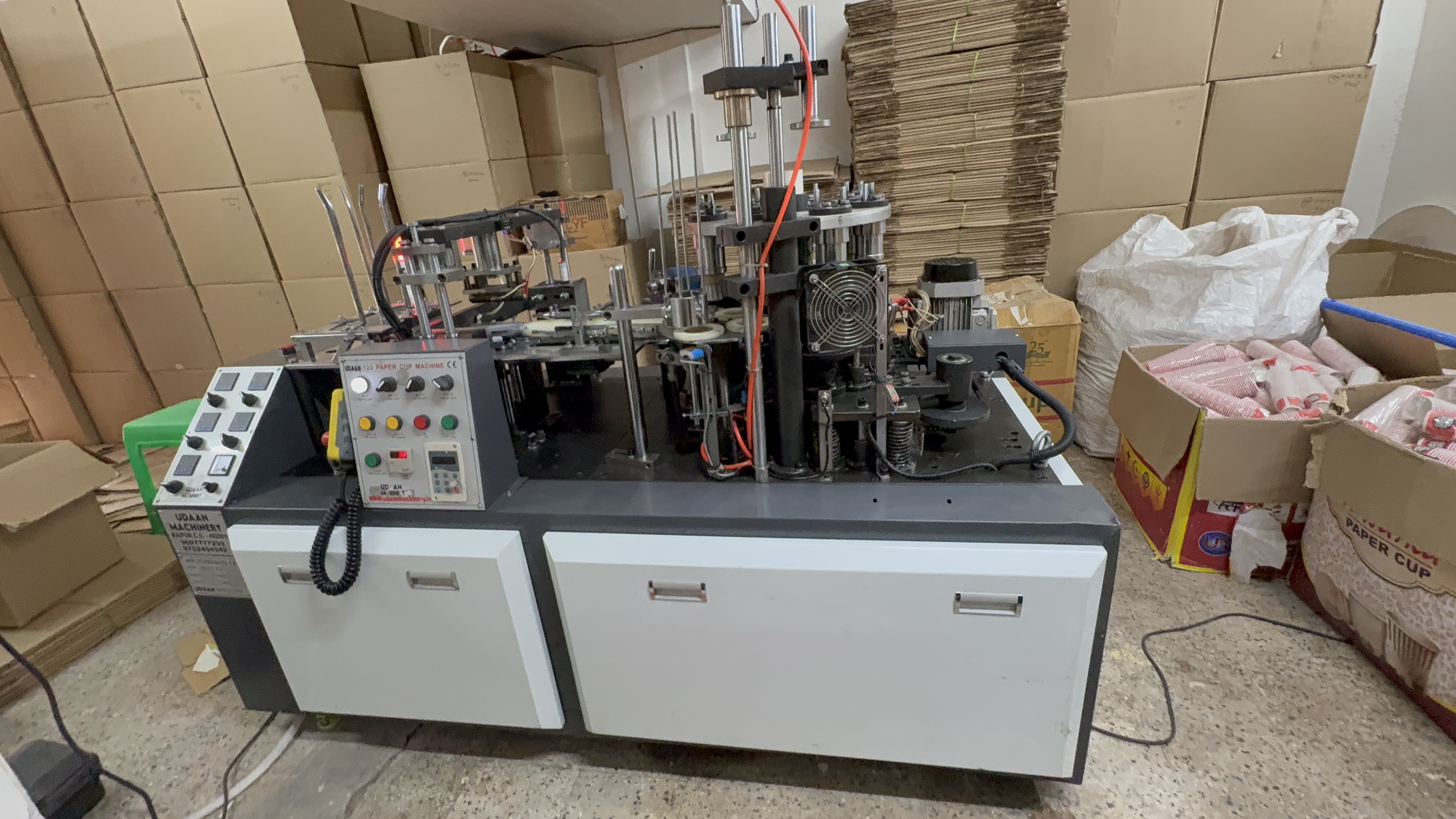 Automatic Paper Cup Making Machine | 100AcA A 120 Cups/Min | Self Oiling | 6 Months old