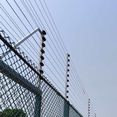 High Voltage Electric Fencing