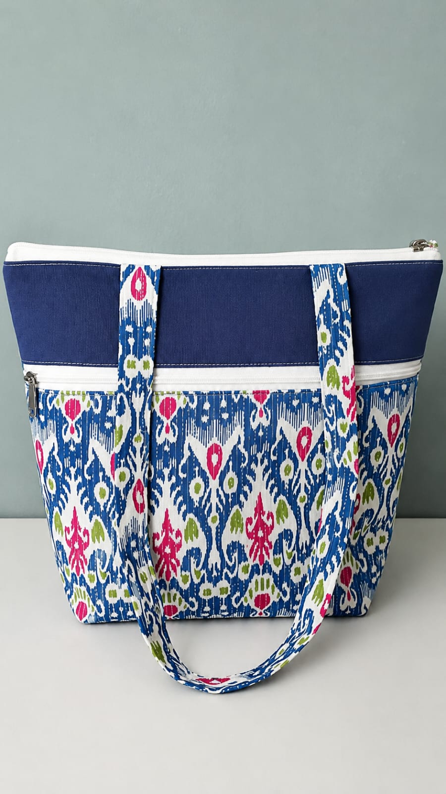 Women Tote Handbags And Fashion