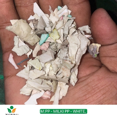 Milky White Mica Scrap