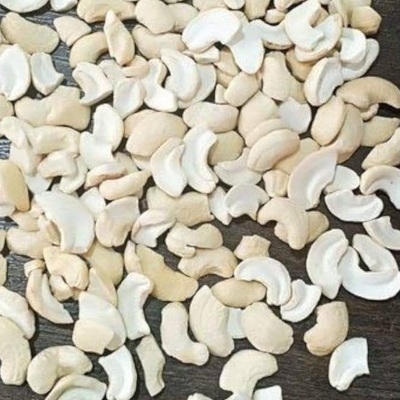 Broken and Split Cashew Nuts