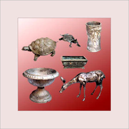 Garden Decorative - High-Quality Aluminium, Copper, Iron Crafted Designs | Custom Sizes & Specifications Available