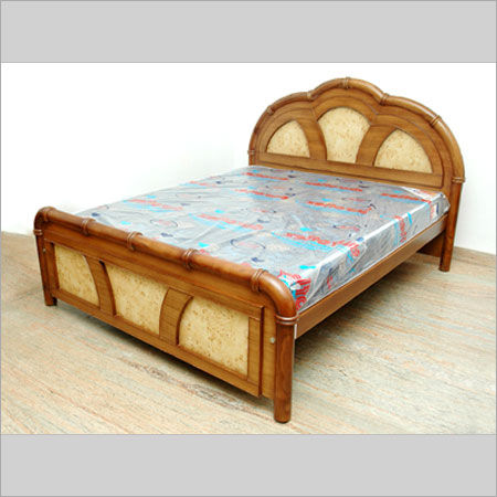 WOODEN BED
