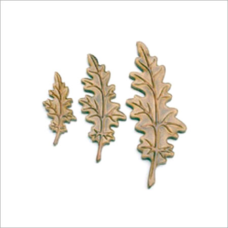 Elegant Look Wooden Decorative Leaves