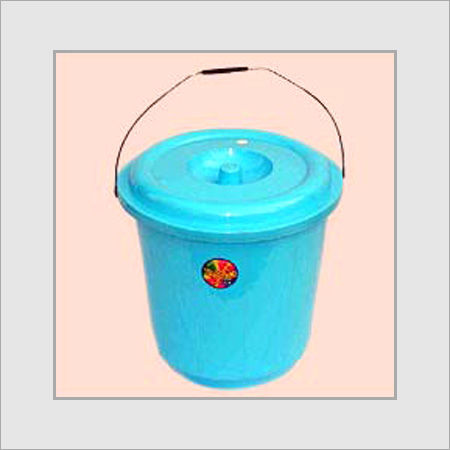 Plastic Buckets with Cover