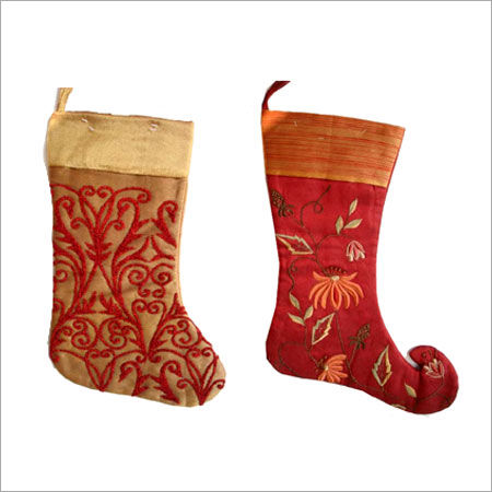 Burgundy Easy To Use Christmas Stockings