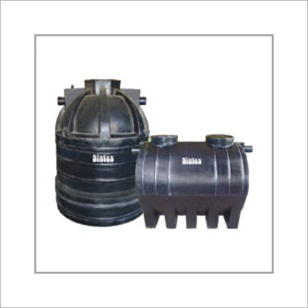 Septic Tank - One-Piece Moulded Polyethylene with Multiple Chambers | Durable Manhole Cover, Inlet Pipe with Rubber and Steel Clamp, Gas Vent for Efficient Discharge