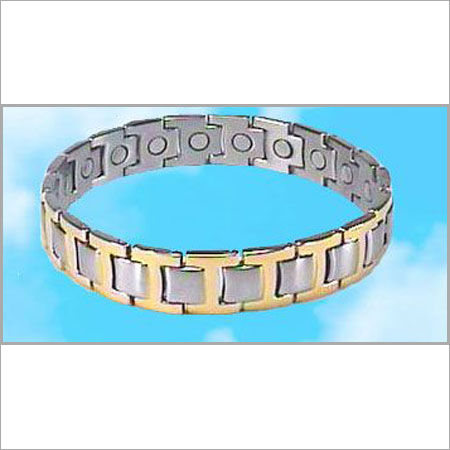 Titanium Cuff Bracelet Gunmetal Gray  Luxar