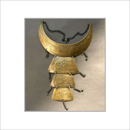 Metal Necklace In Golden Color With Black String Gender: Women