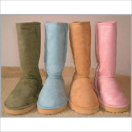 Different Light Weight Ugg Boot