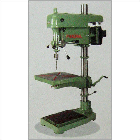 RADIAL DRILLING MACHINE