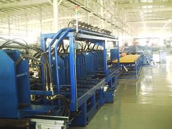 Various Colors Are Available Refrigerator Roller Forming Machine